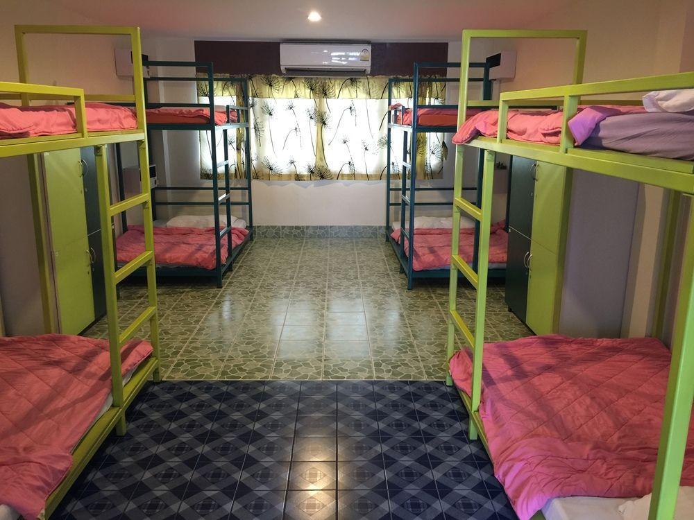 Tid Tarad Hostel HHQ Eksteriør bilde